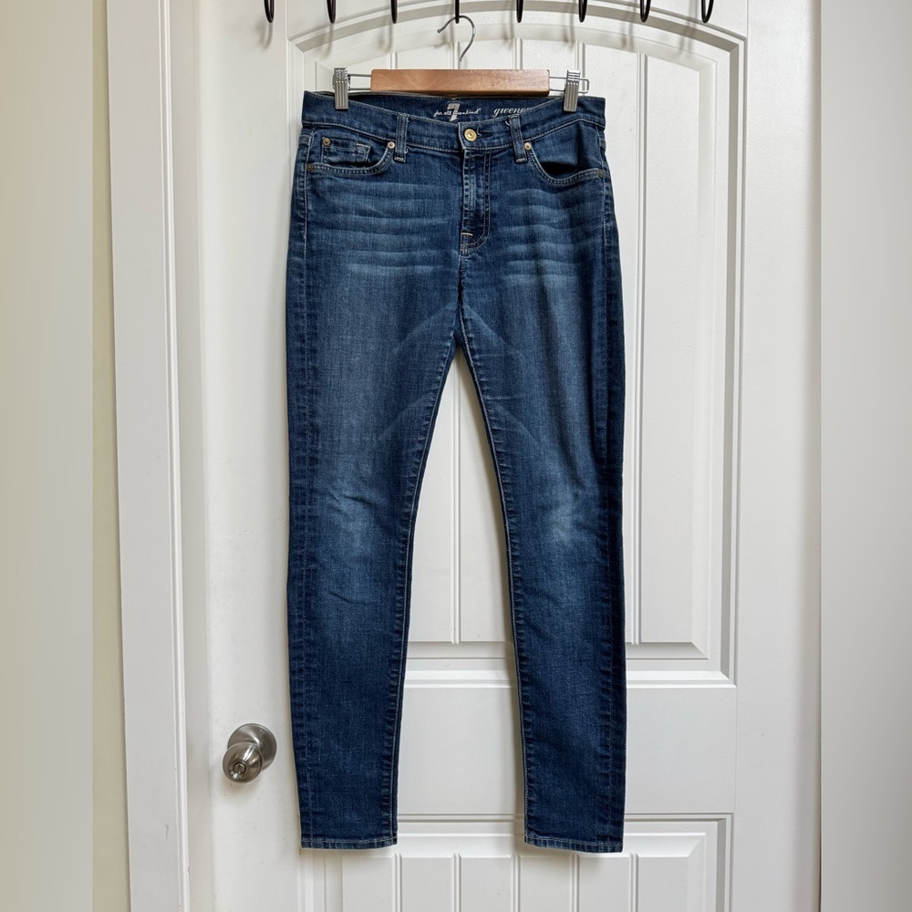 7 for All Mankind Gwenevere Mid Rise Skinny Jeans. Size 28” x 30”